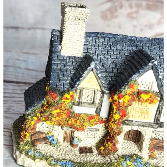 Vintage David Winter Hog Head Beer House 1985 Hand Made Hand Painted Figurine - Picture 9 of 16